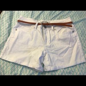 Women’s Faded Glory Shorts w/ belt